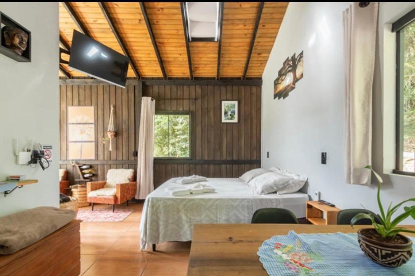 Cabana Sassafras Com Hidromassagem アウフレド・ヴァギネル エクステリア 写真